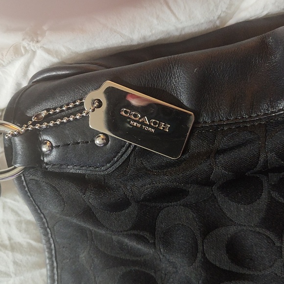 Coach Black Colette Large Monogram And Leather Shoulder Bag Like New Condition - Picture 6 of 15